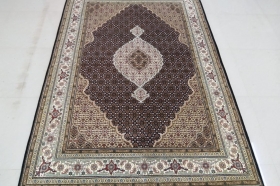 Mahi-Tabriz-design-2.40-x-1.70